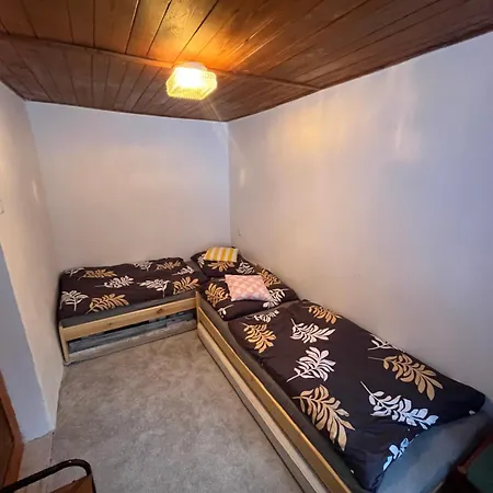 Apartment Pod Lesem *