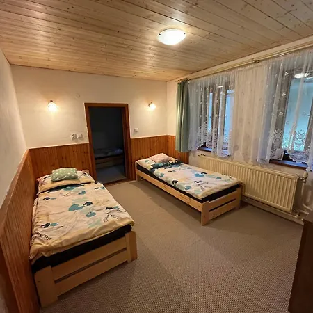 Pod Lesem Apartman